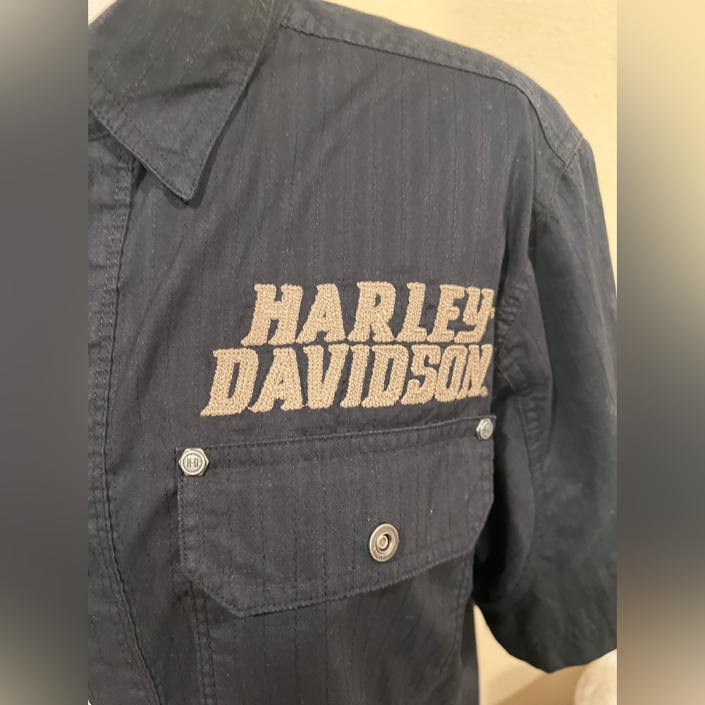 Harley-Davidson - Picture 2 of 3